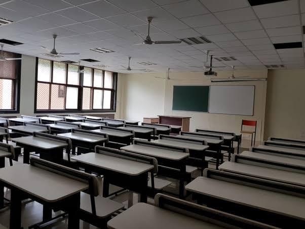 NIT Surat Academic Building photo 9